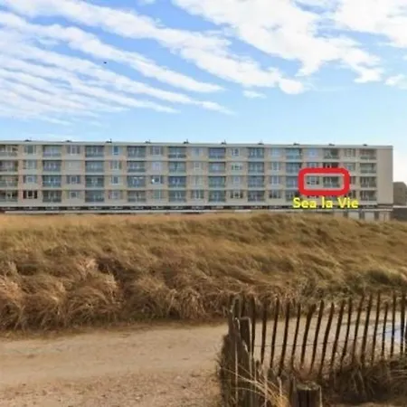 Sea La Vie Apartment *